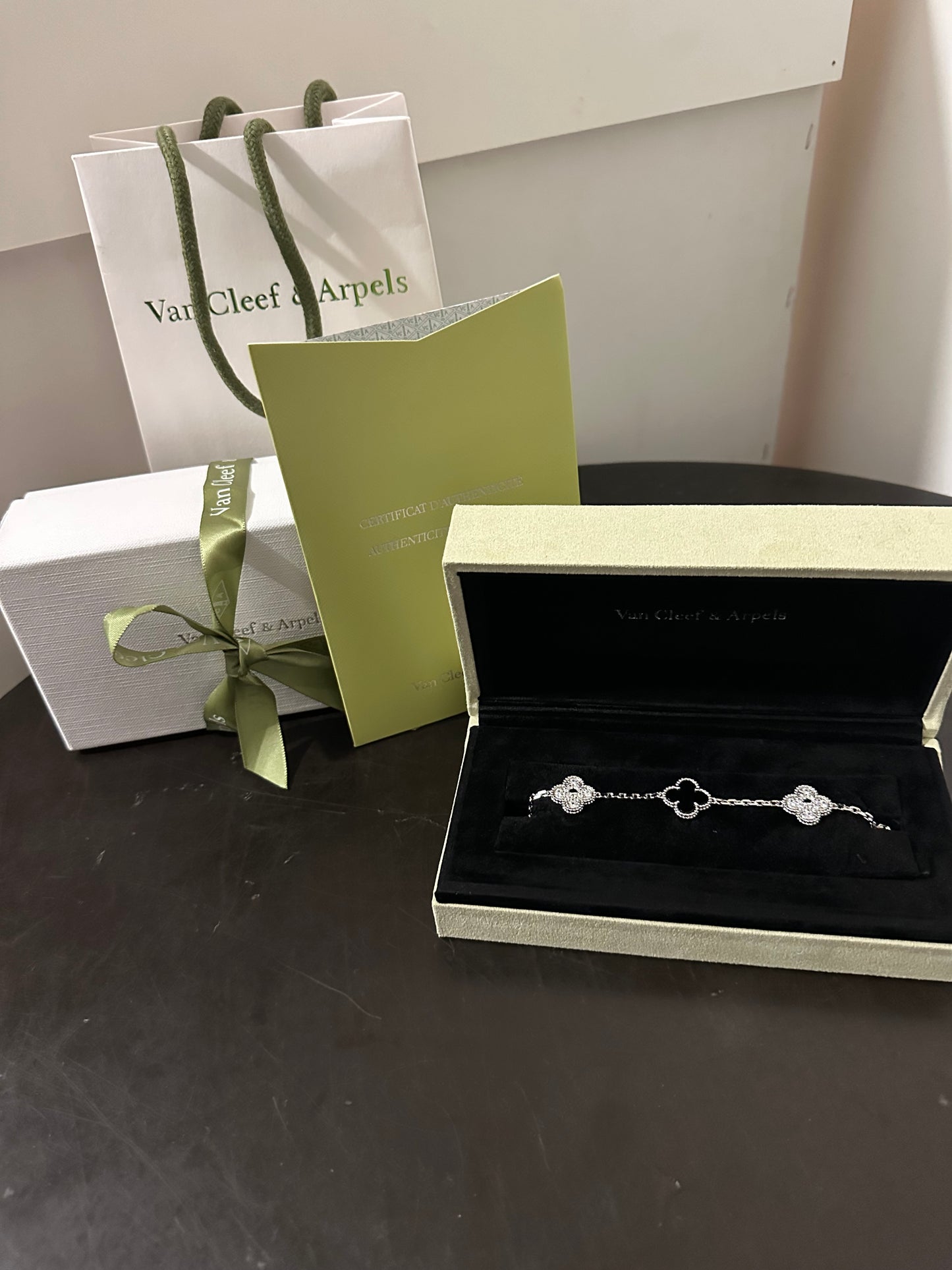 VAN CLEEF PLATA BAÑO EN ORO