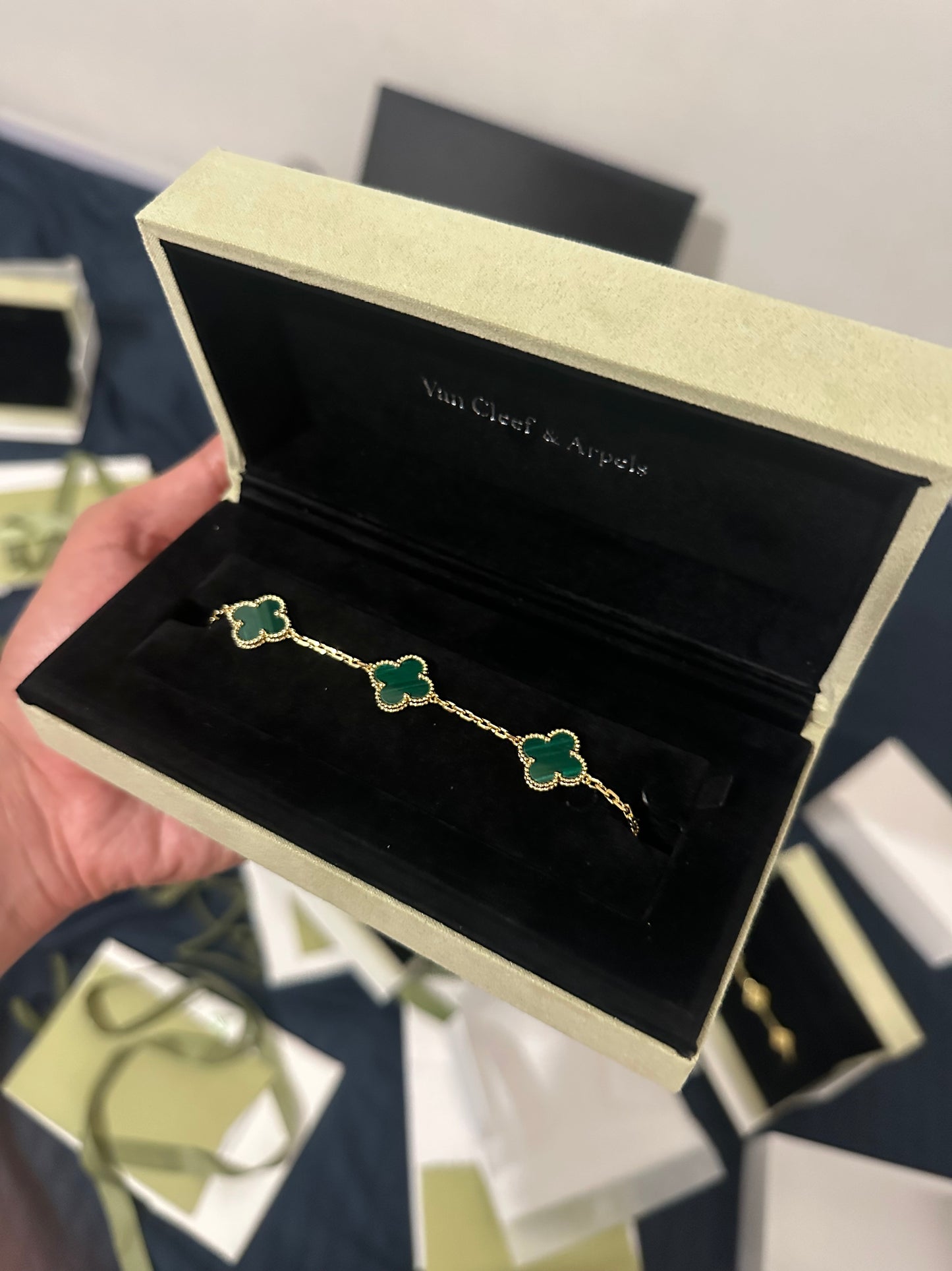 VAN CLEEF PLATA BAÑO EN ORO